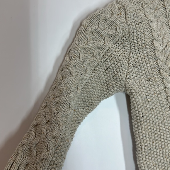 Cat & Jack | Toddler 3T Cable Knit Cream Sweater - Picture 5 of 8